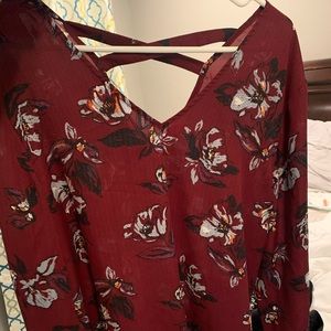 Maurice’s floral top